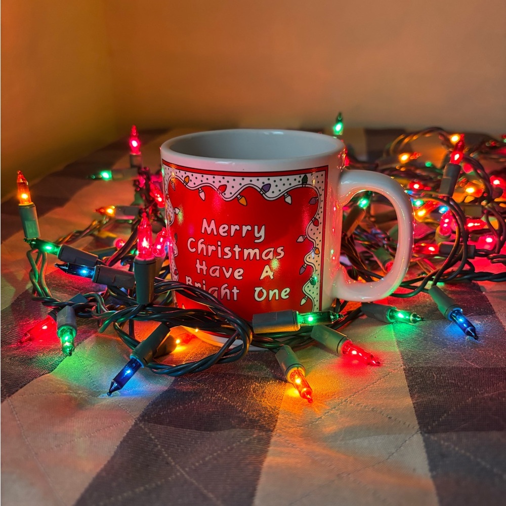 Christmas Mug with Multicolor Lights